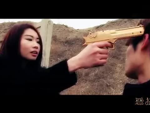 【美女和<em>帅哥</em>换<em>内裤</em>】<em>帅哥</em>换<em>内裤</em>,给<em>帅哥</em>换<em>内裤</em>